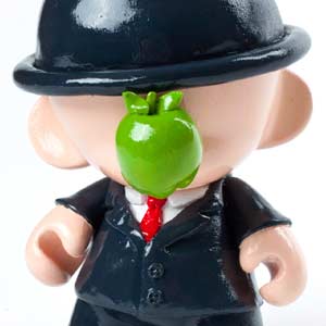 MAGRITTE MUNNY | Modeling, package design